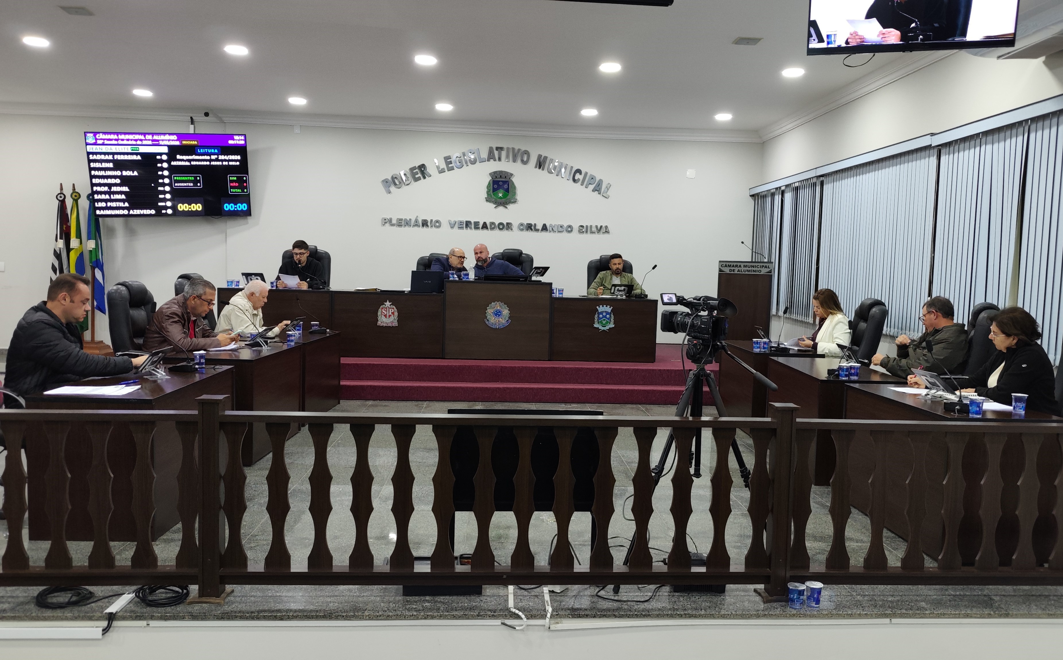 RESUMO DA 50ª SESSÃO ORDINÁRIA E DA 54ª SESSÃO EXTRAORDINÁRIA DA 9ª LEGISLATURA